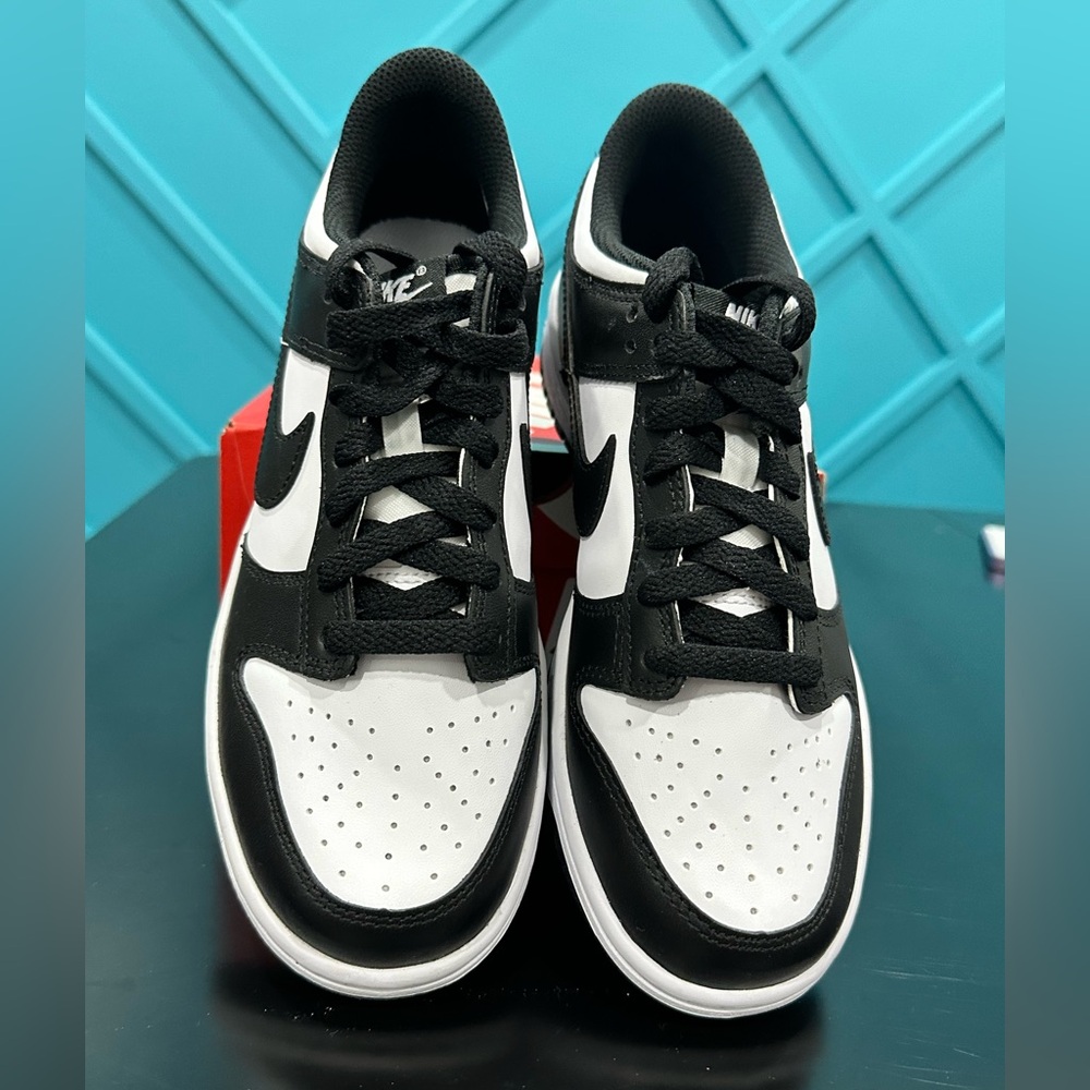 Nike Kids Black and White Dunk Low Sneakers - Size 6Y - Picture 2 of 10